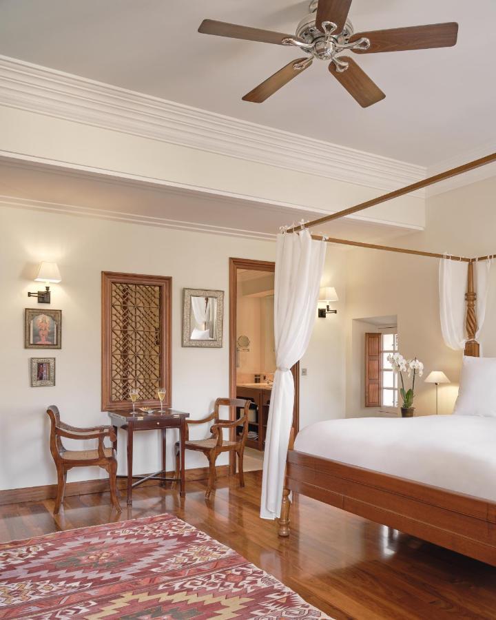 Airelles Pan Dei Palais Hotel Saint-Tropez Exterior foto